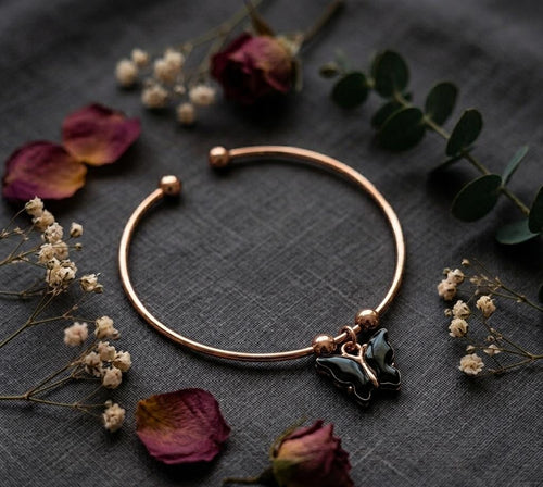 Bracelet just @₹40/-